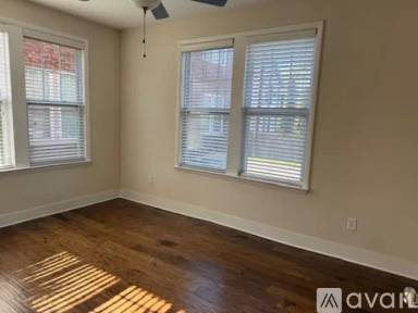 Main picture of 1812 Poplar Ave