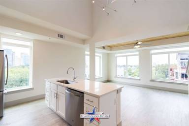 Main picture of 120 Ninth Street