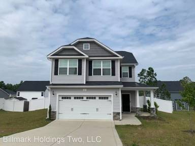 Main picture of 81 Artillery Ln