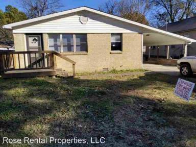 Main picture of 611 N 6 1/2 St
