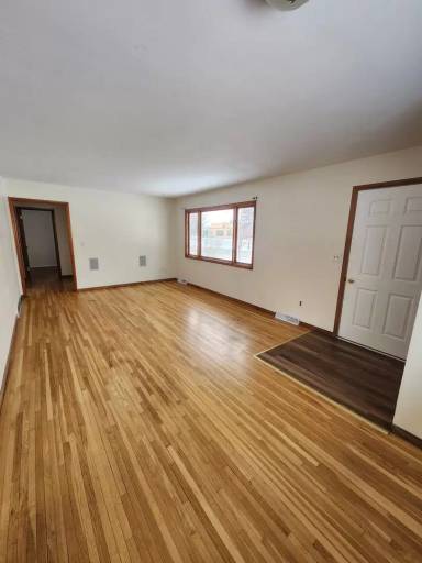 Main picture of 1718 16th St S