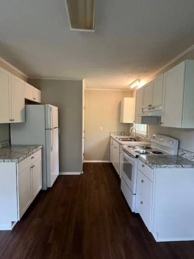 Main picture of Dogwood Pointe Apartments