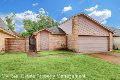 Main picture of 10706 Staghill Dr