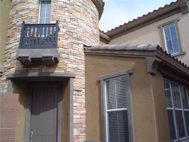 Main picture of 2254 Aragon Canyon St