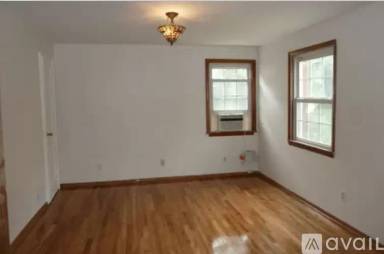 Main picture of 429 Brookside Dr