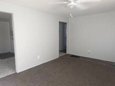 Main picture of 1002 Georgia Ave