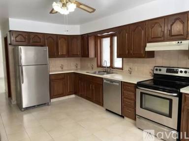 Main picture of 315 Snyder Ave