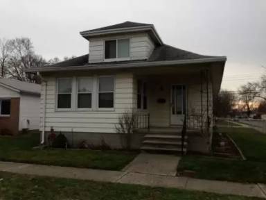 Main picture of 17704 Roseville Blvd