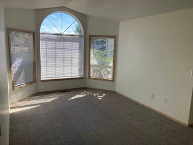 Main picture of 2626 Tahoe Ave SE