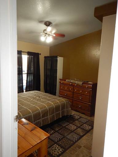 Main picture of 234 NW 9th St