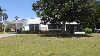 Main picture of 660 15th Pl
