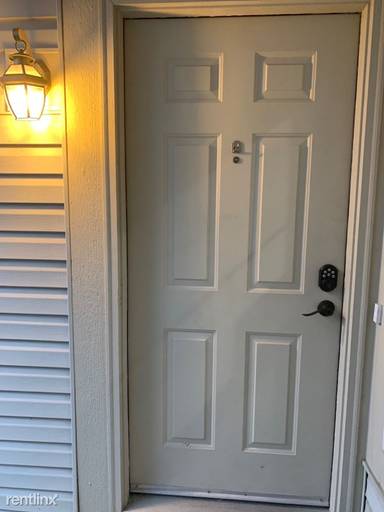 Main picture of 2664 Village Pier Ln