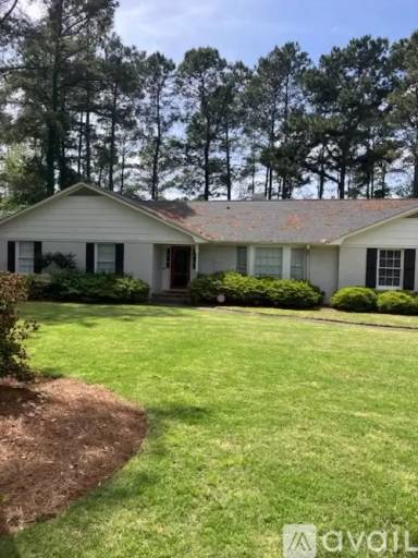 Main picture of 205 Viking Dr