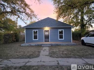 Main picture of 315 Denver St