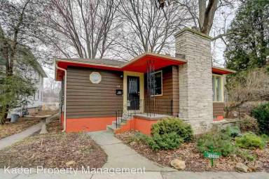 Main picture of 458 N Few St