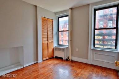 Main picture of 514 E 5th St