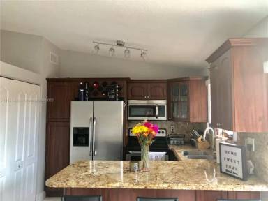 Main picture of 14712 SW 84th Ln