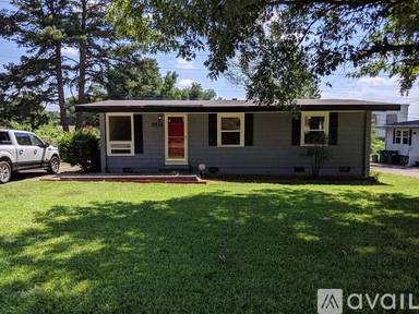 Main picture of 5533 Queen Anne Rd