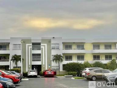 Main picture of 10795 SW 108th Ave