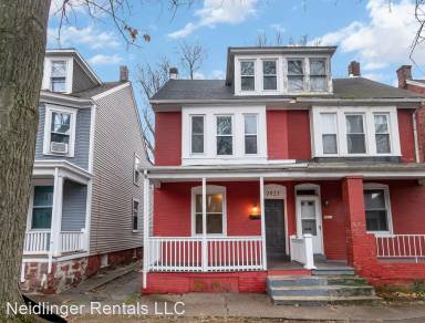 Main picture of 1823 Boas St