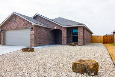 Main picture of 14006 Vernon Ave