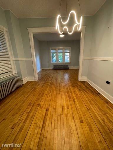 Main picture of 3508 W Le Moyne St