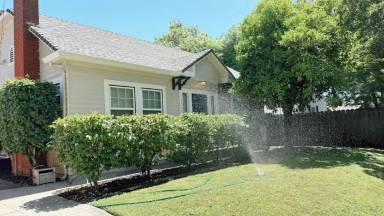 Main picture of 1240 W Acacia St