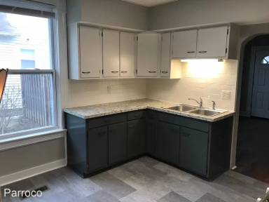 Main picture of 1135 Lake Ave
