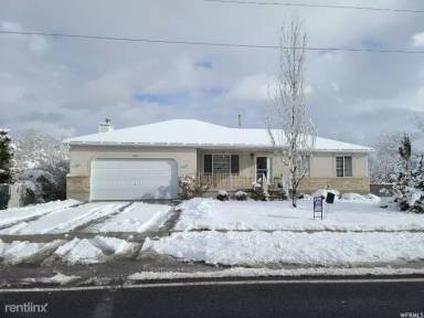 Main picture of 3226 W 8350 S