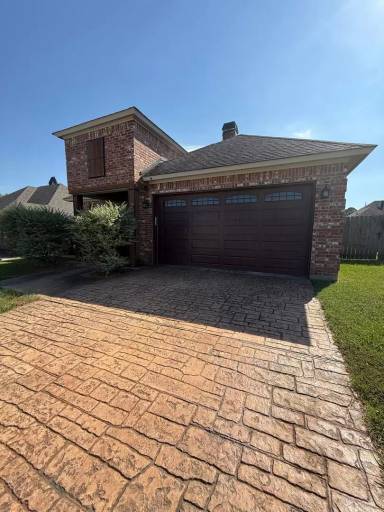 Main picture of 2027 Briar Holw