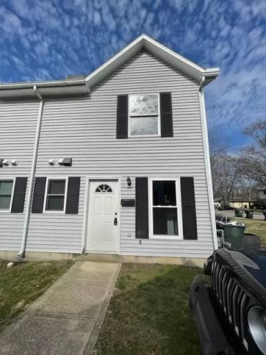 Main picture of 4537 Elliot Ave