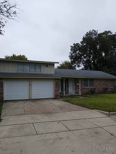 Main picture of 5313 Mack Rd