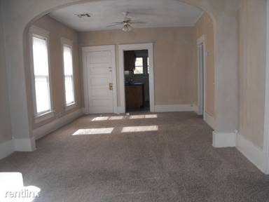 Main picture of 1331 N Market St