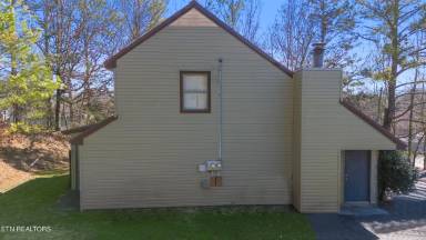 Main picture of 4809 Charwood Trl NW