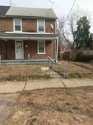 Main picture of 2872 Kansas Rd