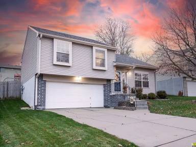 Main picture of 7913 Bauman Ave