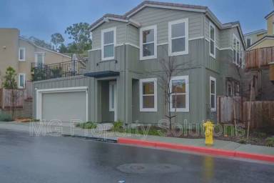 Main picture of 559 Sapphire St