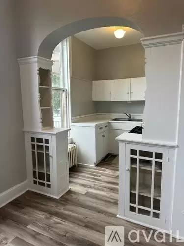 Main picture of 157 W 3rd St
