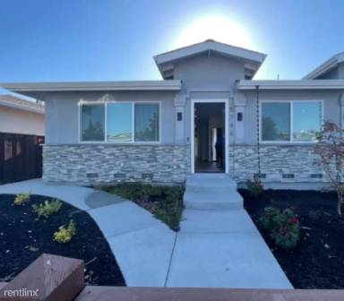 Main picture of 5746 Cahalan Ave