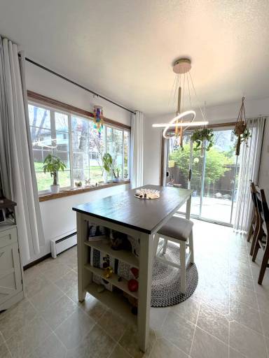 Main picture of 814 Carmen Unit C