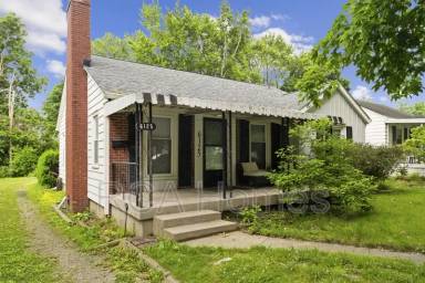 Main picture of 6125 Evanston Ave