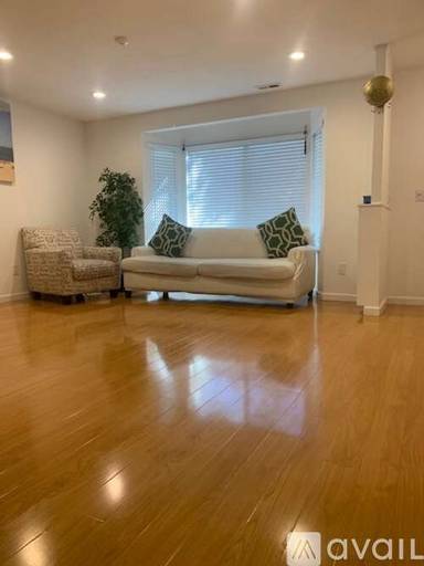 Main picture of 6187 Joaquin Murieta Ave
