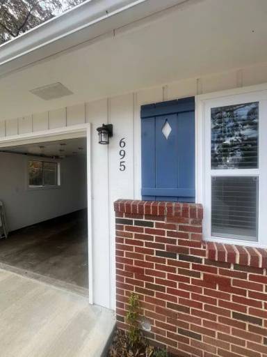 Main picture of 695 Passover Rd