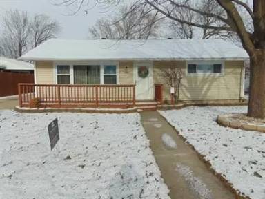 Main picture of 950 Sherry St