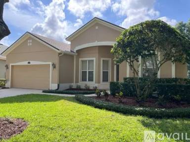 Main picture of 708 Lakeworth Cir