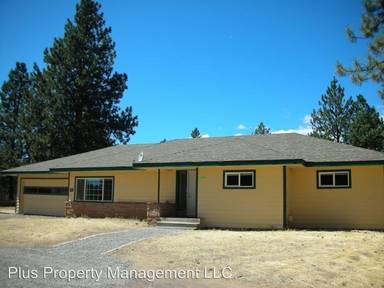 Main picture of 60885 SW Atwood Dr