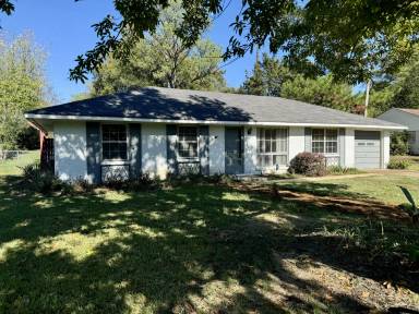 Main picture of 2434 Patterson Dr