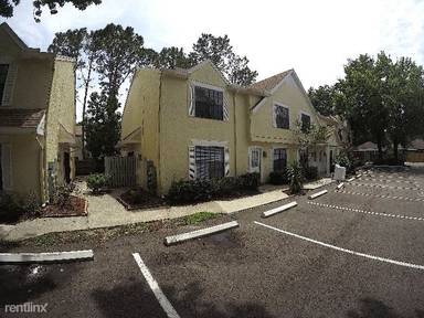 Main picture of St Andrews Square Townhomes
