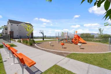 Main picture of Lakefront at Vineyard Town Center