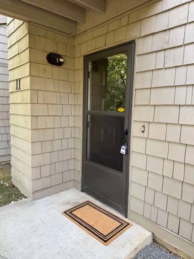 Main picture of 11 Crestfield Ct